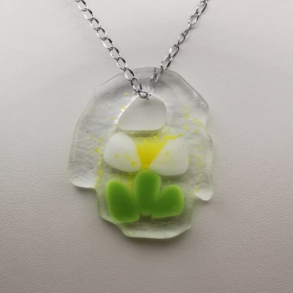 Pendentif Pâquerette moulé
